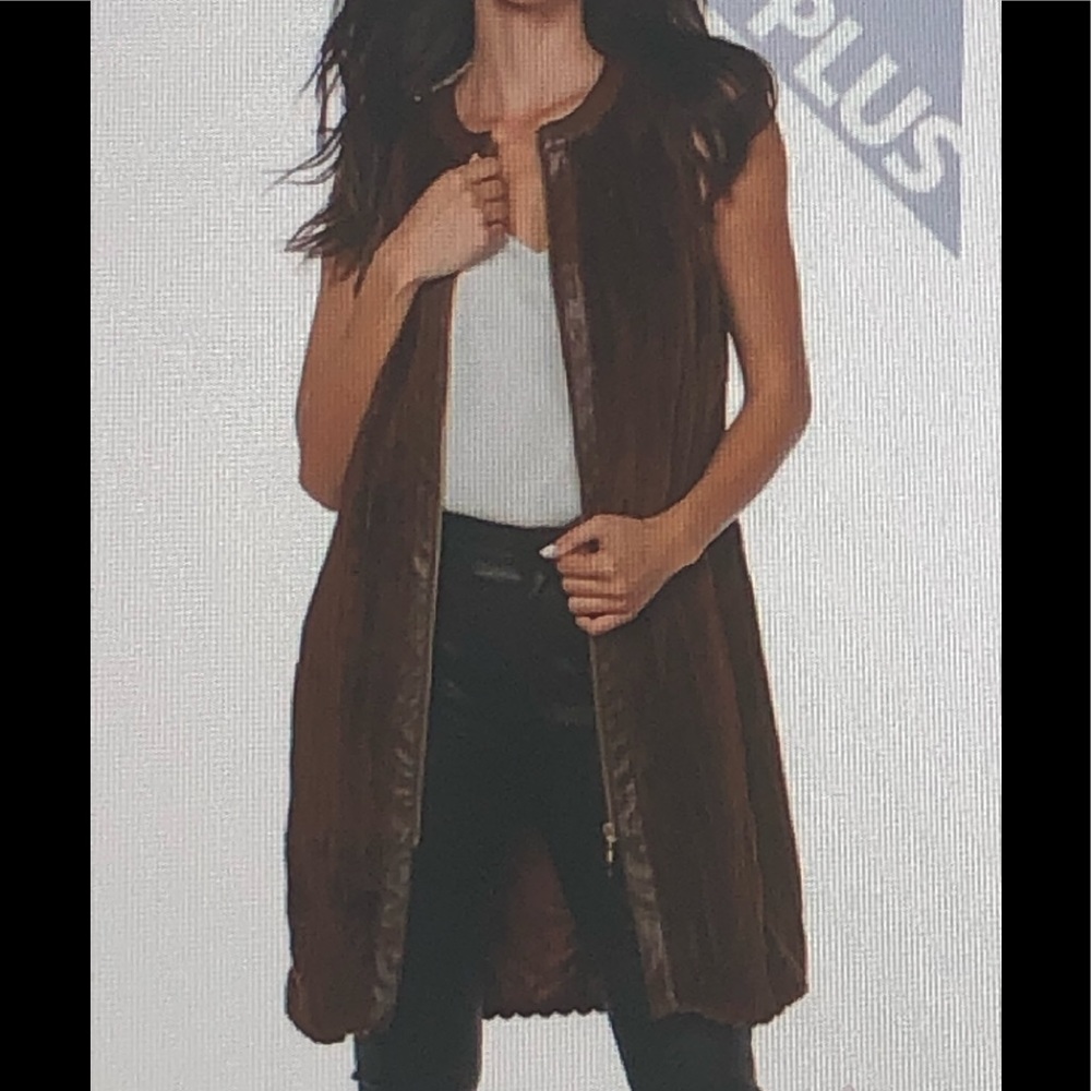 COPY - 👚 Faux fur long vest